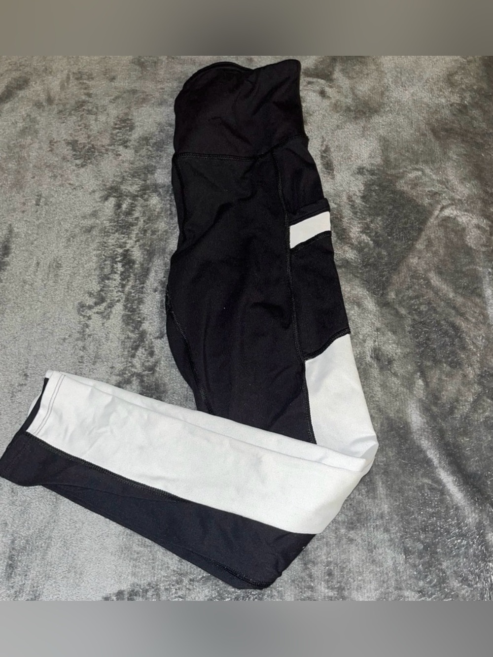 SO Black Performance Leggings